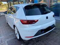 Usata Seat Leon FR 150 CV (110 kW) 2017 Bianco Berlina