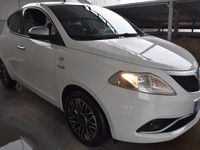 usata Lancia Ypsilon 1.2 69 CV 5 porte GPL Ecochic Gold