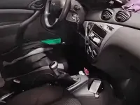 Usata Ford Focus 100 CV (73 kW) 2000 Verde Station wagon