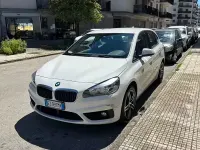 Usata BMW 218 Sport Line 150 CV (110 kW) 2015 Bianco Monovolume