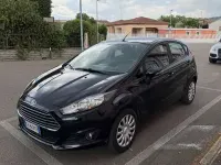 Usata Ford Fiesta 75 CV (55 kW) 2016 Nero Utilitaria