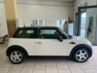 Usata Mini Cooper 109 CV (80 kW) 2007 Beige Utilitaria