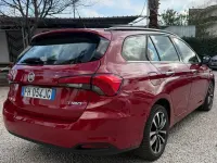 Usata Fiat Tipo Lounge 120 CV (88 kW) 2017 Rosso Station wagon