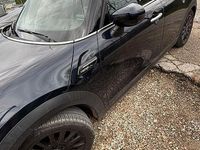 Begagnad Mini ONE 102 HK (75 kW) 2021 Blå Halvkombi