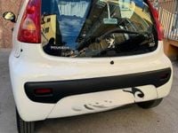 Usata Peugeot 107 Allure 68 CV (50 kW) 2009 Bianco Utilitaria