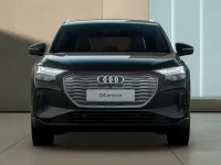 Nuova Audi Q4 e-tron Ambiente 150 kW (204 CV) 2026 Nero mythos metallizzato SUV
