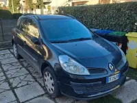 Usata Renault Clio 48 CV (35 kW) 2009 Nero Station wagon