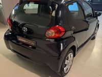 Usata Toyota Aygo Sol 68 CV (50 kW) 2007 Grigio Utilitaria