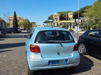 Usata Toyota Yaris Sol 75 CV (55 kW) 2004 Blu Berlina