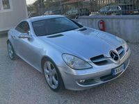 Usata Mercedes SLK200 163 CV (119 kW) 2004 Argento Cabrio