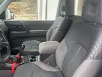 Usata Mitsubishi Pajero 115 CV (84 kW) 2002 Grigio SUV