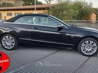 Usata Mercedes E200 Luxury 184 CV (135 kW) 2010 Nero Cabrio