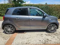 Usata Smart ForFour Brabus Xclusive 109 CV (80 kW) 2017 Grigio Utilitaria