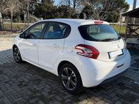 Usata Peugeot 208 Allure 68 CV (50 kW) 2014 Utilitaria