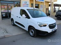 Usata Opel Combo 102 CV (75 kW) 2021 Bianco Monovolume