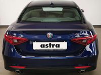 Usata Alfa Romeo Giulia Super 179 CV (131 kW) 2019 Blu montecarlo Berlina