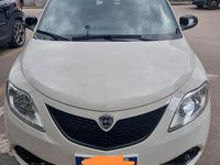 Usata Lancia Ypsilon 69 CV (50 kW) 2020 Bianco Utilitaria