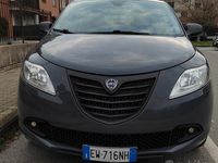 Usata Lancia Ypsilon 69 CV (50 kW) 2014 Grigio Utilitaria