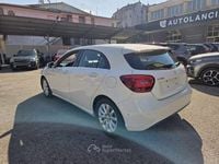 Usata Mercedes A180 Executive 122 CV (89 kW) 2017 Bianco Berlina