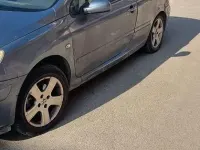 Usata Peugeot 307 CC 109 CV (80 kW) 2005 Verde Cabrio