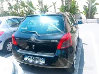 Usata Toyota Yaris 90 CV (66 kW) 2008 Nero Utilitaria