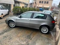 usata Alfa Romeo 147 1475p 1.9 jtd Distinctive 120cv