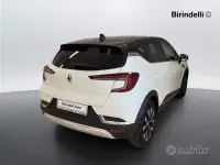 Usata Renault Captur Techno 143 CV (105 kW) 2023 Bianco SUV