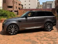 Käytetty Land Rover Range Rover Sport HSE Dynamic 249 HP (183 kW) 2018 Harmaa Katumaasturi