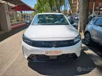 Usata Opel Corsa 101 CV (74 kW) 2025 Bianco Utilitaria