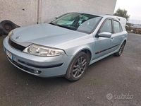 Usata Renault Laguna II 120 CV (88 kW) 2004 Grigio Berlina