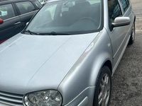 Usata VW Golf IV 101 CV (74 kW) 2003 Berlina