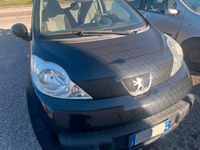 Usata Peugeot 107 54 CV (39 kW) 2007 Nero Utilitaria