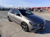 Usata Mercedes B180 109 CV (80 kW) 2022 Grigio Utilitaria