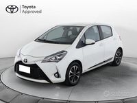 Usata Toyota Yaris Active 72 CV (52 kW) 2018 Bianco Berlina