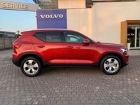 usata Volvo XC40 T2 Momentum Pro