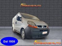 Usata Renault Trafic 100 CV (73 kW) 2003 Bianco Monovolume