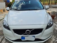 Occasion Volvo V40 120 ch (88 kW) 2018 Blanc Break