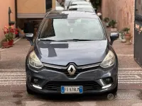 Usado Renault Clio IV Zen 75 CV (55 kW) 2016 Azul Utilitario