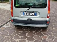 Usata Renault Kangoo 70 CV (51 kW) 2007 Monovolume