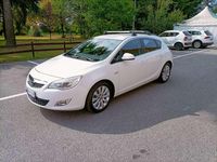 Usata Opel Astra Cosmo 110 CV (80 kW) 2011 Bianco Berlina