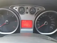 Usata Ford Focus 109 CV (80 kW) 2010 Grigio Station wagon