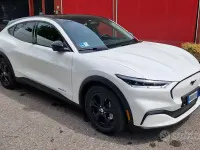 Usata Ford Mustang Mach-E Standard Range 100 kW (136 CV) 2023 Bianco SUV