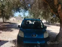 Usata Peugeot Bipper 75 CV (55 kW) 2010 Monovolume