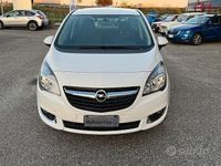 Usata Opel Meriva 95 CV (69 kW) 2017 Bianco Monovolume