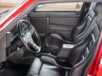 Usata Alfa Romeo 75 148 CV (108 kW) 1989 Rosso Berlina