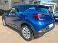 Usata Renault Captur Intens 145 CV (106 kW) 2022 Blu SUV
