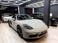 Usata Porsche Boxster Spyder 300 CV (220 kW) 2023 Grigio Cabrio