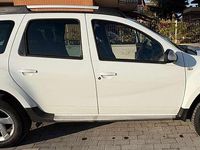 Usata Dacia Duster Lauréate 110 CV (80 kW) 2013 Bianco SUV