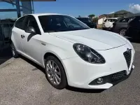 Usata Alfa Romeo Giulietta Super 119 CV (87 kW) 2017 Bianco Utilitaria