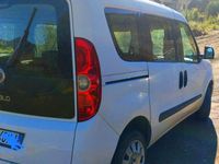 Begagnad Fiat Doblò Active 105 HK (77 kW) 2011 Vit Minibuss